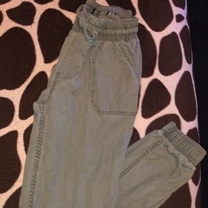 High -Rise Twill Joggers